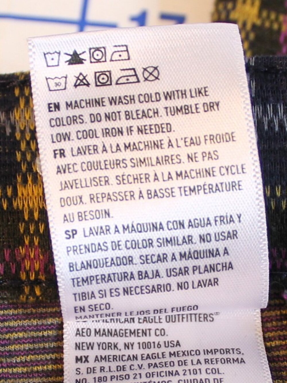 American Eagle Stretchy Knit Plaid Flare Pants 6R (Long Inseam) - Picture 9 of 9